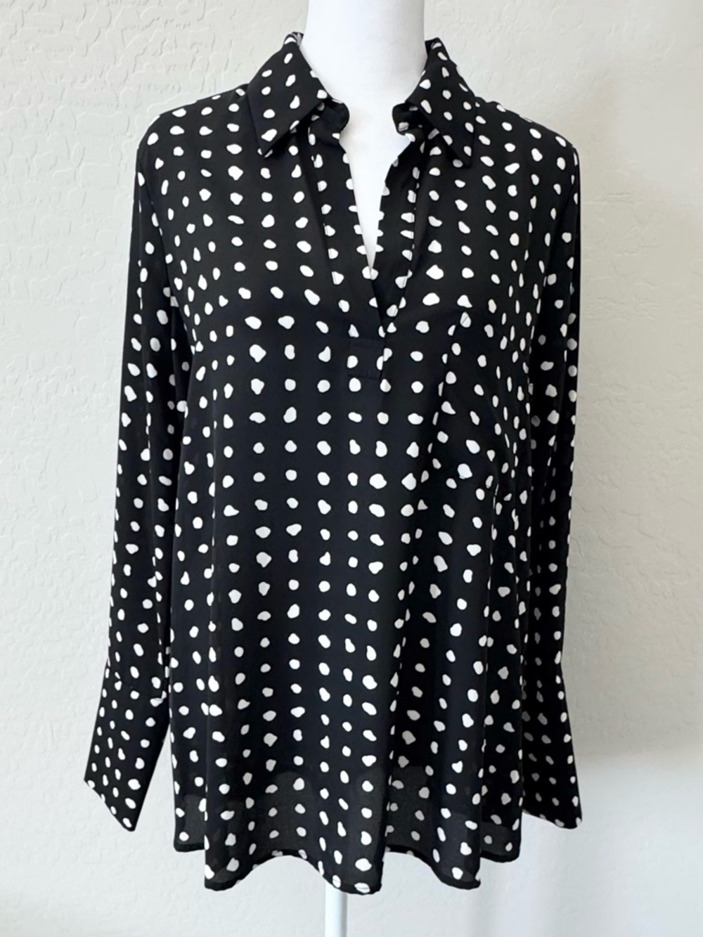 Pleione Black Polka Dot Long Sleeve Tunic Blouse Top